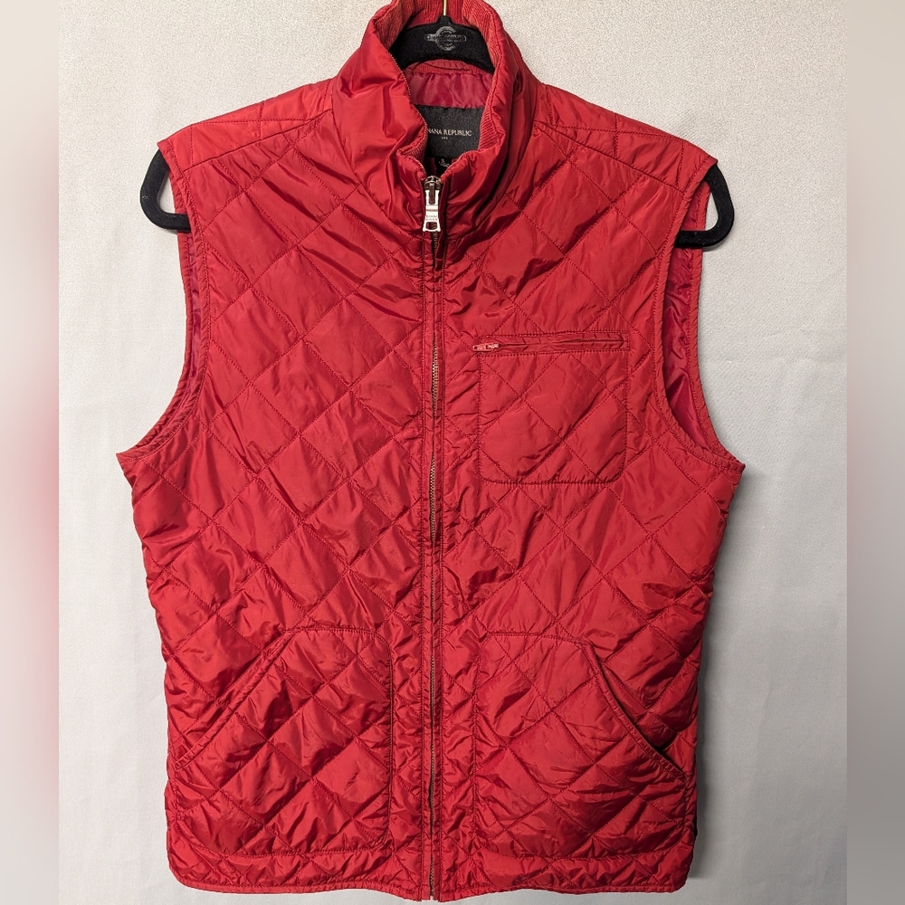 Banana Republic Women's Red Quilted Vest